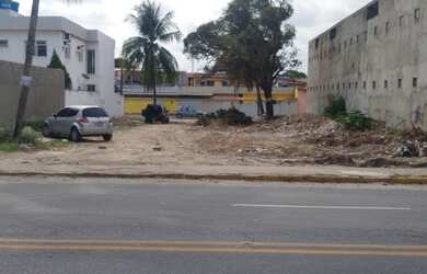 Imagem: O terreno possui 640m² de Área e está localizado em Rio