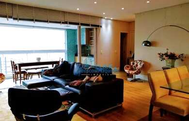 Imagem: O apartamento possui 4 Dormitórios, 5 Banheiros, 4 Vagas na