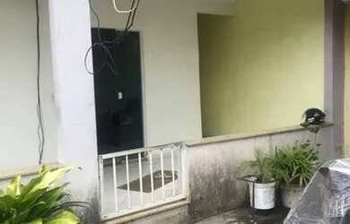 Imagem: A casa possui 2 Dormitórios, 1 Banheiro e está localizado