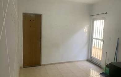 Imagem 5: Aluguel de casa. Varanda, 1 Vaga na garageme1 Dormitório