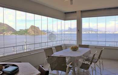 Imagem 2: Casa com 4 quartos na Estrada Fróes, vista CINEMATOGRÁFICA