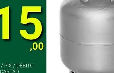 Imagem: A casa possui 3 Dormitórios, 3 Banheiros, 3 Vagas na garagem