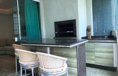 Imagem 6: Apartamento Mobiliado em Condomínio Frente Mar para Locação Anual na Meia Praia