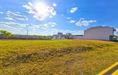 Imagem: Jardins Capri - Lote com 290,66m²- Quitado R$ 251.000,00