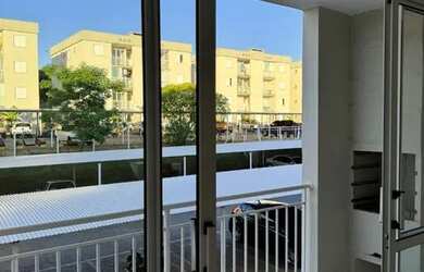 Imagem: O apartamento possui 2 Dormitórios, 1 Banheiro, 1 Vaga na garagem