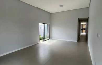 Imagem 4: Vendo casa 3/4 sendo uma suíte e closet