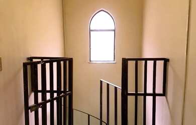 Imagem 6: Excelente imóvel a aproximadamente 10 minutos da estação de trem a...