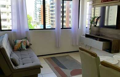 Imagem 4: Ed. St. Barth em frente à praça ao lado do antigo Bom Preço Ponta Verde