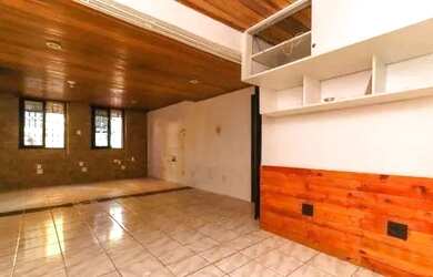 Imagem 2: Casa no Menino Deus com 150m²