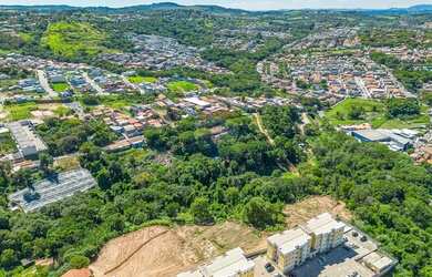 Imagem 3: Terreno 16.997m² em Vinhedo: Oportunidade Única