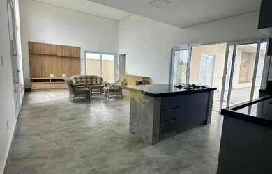 Imagem 8: Casa térrea à venda em Itatiba com 2 quartos, suíte, espaço gourmet e piscina