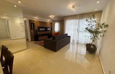 Imagem: O apartamento possui 2 Dormitórios, 2 Banheiros, 2 Vagas na