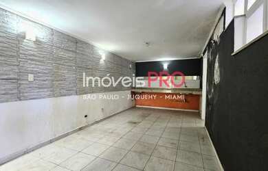 Imagem: O depósito possui 4 Vagas na garagem e 251m² de Área e está