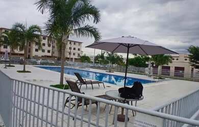 Imagem: O apartamento possui 2 Dormitórios, 1 Banheiro, 1 Vaga na garagem