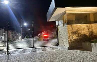 Imagem: O apartamento possui 2 Dormitórios, 1 Banheiro e está localizado