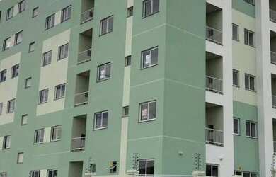 Imagem: O apartamento possui 2 Dormitórios, 1 Banheiro, 1 Vaga na garagem