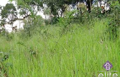 Imagem: O terreno possui 650m² de Área e está localizado em Jardim