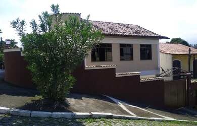 Imagem 1: Casa Freguesia. Varanda, 189m² de Área, 2 Vagas na garageme4 Dormitórios