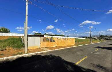 Imagem: O terreno possui 600m² de Área e está localizado em Curitibanos