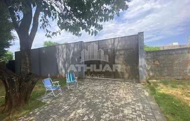 Imagem: A casa possui 2 Dormitórios, 1 Banheiro, 161m² de Área e