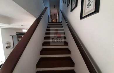 Imagem 7: Sobrado à poucos metros do Metrô Butantã, ao lado da USP