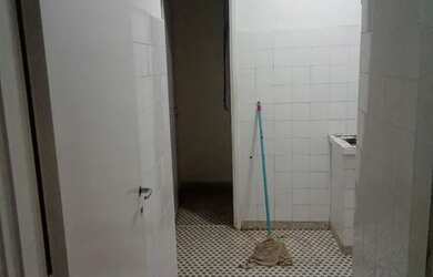 Imagem 2: Alugo uma sala livre