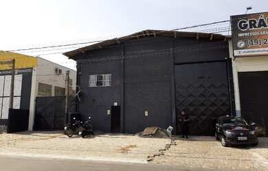 Imagem: O depósito possui 650m² de Área e está localizado em Recreio