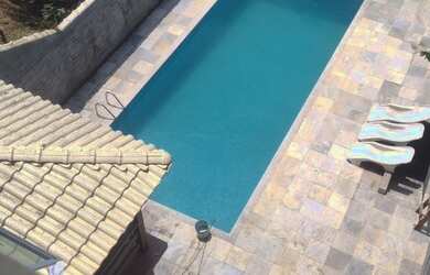 Imagem: A casa possui 1 Dormitório e está localizado em Freguesia