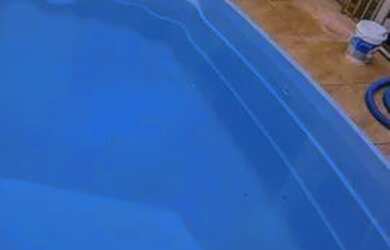 Imagem: A casa possui 4 Dormitórios, 3 Banheiros, 2 Vagas na garagem