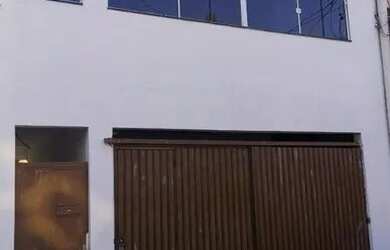 Imagem: A casa possui 1 Dormitório, 1 Banheiro, 40m² de Área e está