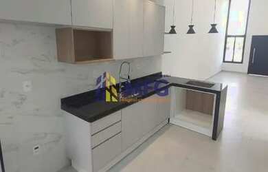 Imagem: A casa em condomínio possui 3 Dormitórios, 2 Banheiros, 2