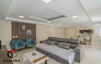 Imagem: O apartamento possui 4 Dormitórios, 5 Banheiros, 2 Vagas na