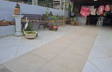 Imagem 6: Casa na Ponta da Fruta, na praia