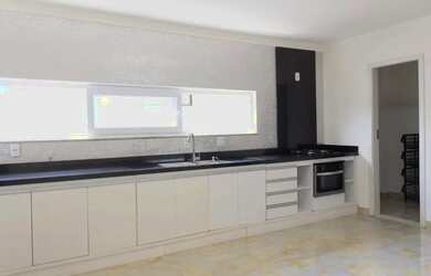 Imagem 4: Casa para venda com 379 metros quadrados com 4 quartos em Alphaville II...