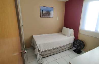 Imagem 6: Apto 3/4, totalmente mobiliado, a 950m da praia Pajuçara. Só vendemos c/ porteira fechada