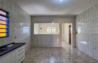 Imagem 13: Casa Térrea à venda com 2 dormitórios e churrasqueira no quintal na...