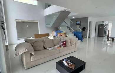 Imagem 7: Imóvel para aluguel e venda tem 627 metros quadrados com 7 quartos