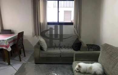 Imagem: O apartamento possui 3 Dormitórios, 1 Banheiro, 2 Vagas na