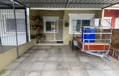 Imagem 2: Casa em Hípica Casa com 2 dormitórios