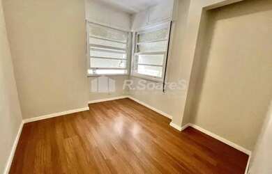 Imagem 7: Apartamento de 02 quartos com 72m² na quadra da Praia do Flamengo