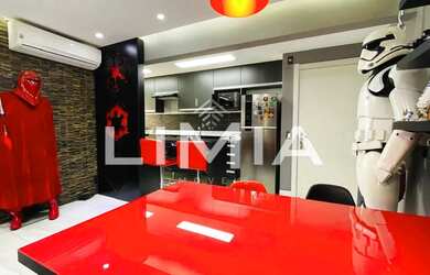 Imagem: O apartamento possui 3 Dormitórios, 2 Banheiros, 2 Vagas na