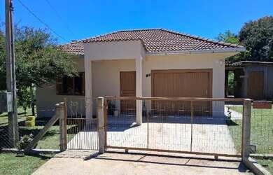 Imagem 2: Casa em itaara. Churrasqueira, 1 Vaga na garageme2 Dormitórios