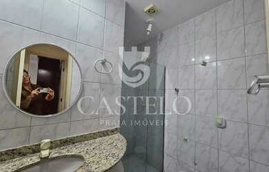 Imagem 13: Apartamento 2 quartos sendo 1 suíte com vista lateral para o mar na quadra...