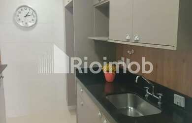 Imagem 7: Recreio dos Bandeirantes Apartamento 2 quartos, sendo 1 suite