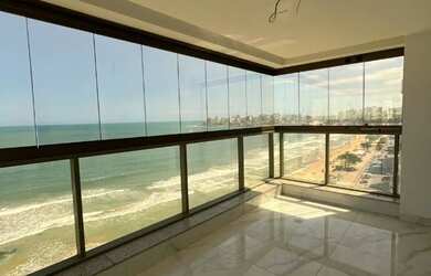 Imagem: O apartamento possui 4 Dormitórios, 4 Banheiros, 1 Vaga na