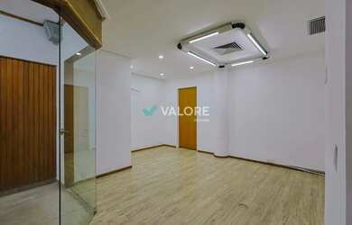 Imagem: O depósito possui 250m² de Área e está localizado em Centro