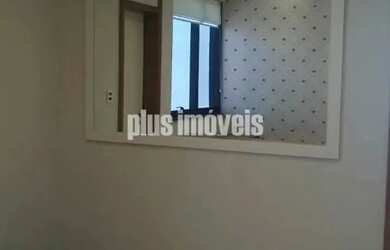 Imagem: O depósito possui 2 Vagas na garagem e 45m² de Área e está