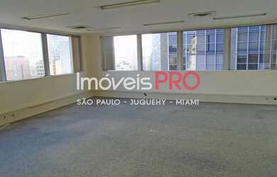 Imagem: O depósito possui 170m² de Área e está localizado em Centro