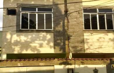 Imagem: A casa possui 2 Dormitórios, 1 Banheiro, 1 Vaga na garagem