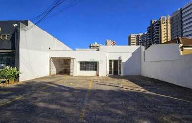 Imagem: O depósito possui 199m² de Área e está localizado em Centro